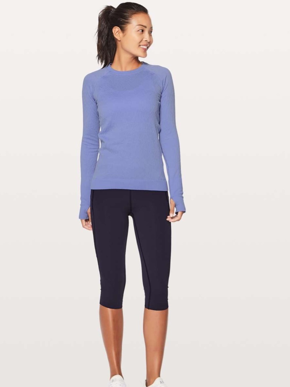 Lululemon Womens Rest Less Long Sleeve Pullover Top Hydrangea Blue Sz 10 Running